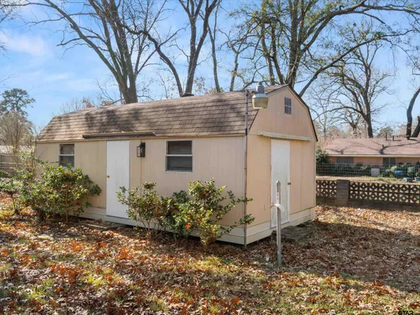 $319,500 | 1805 Buckner Drive, Longview, TX 75604