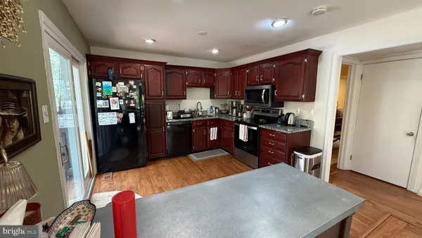 $3,180 | 11951 Heathcote Court, Reston, VA 20191
