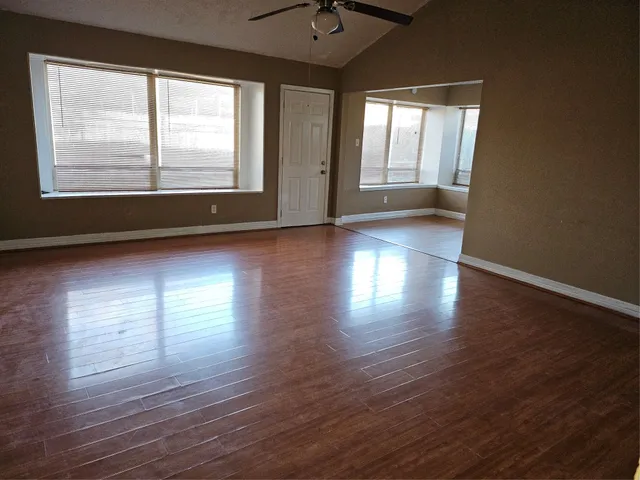 $1,690 | 15829 Ridgeroe Lane, Houston, TX 77053