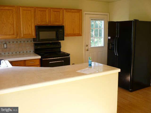 224 Mountainside Road Harpers Ferry, WV 25425 - Photo 11 of 19 Kitchen