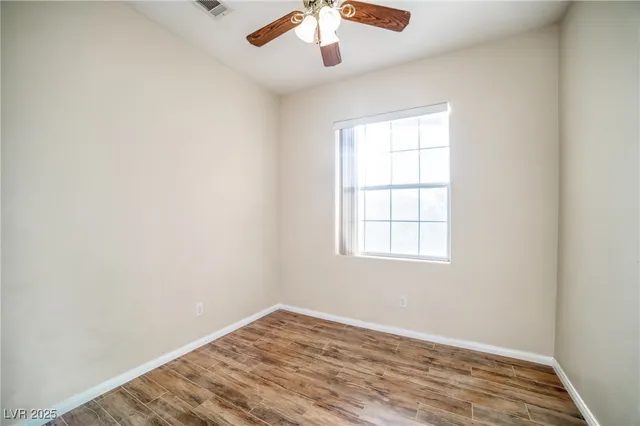 $2,550 | 1989 Songbird Court, Henderson, NV 89012