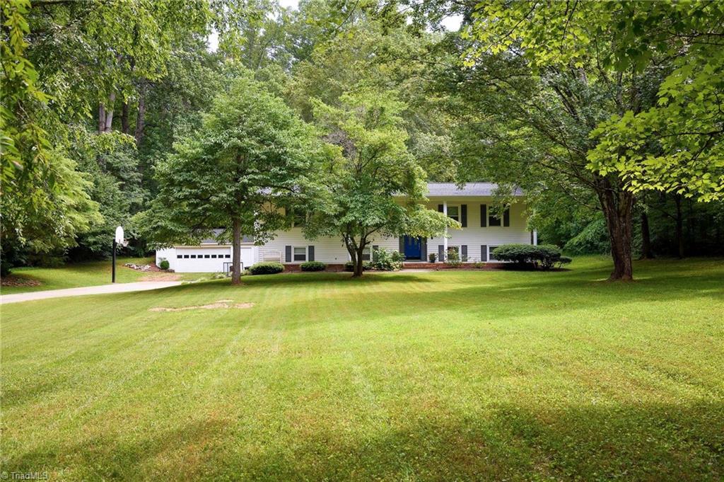 692 Beauchamp Road Advance, NC 27006 - Photo 3 of 40 Gallery Image 3
