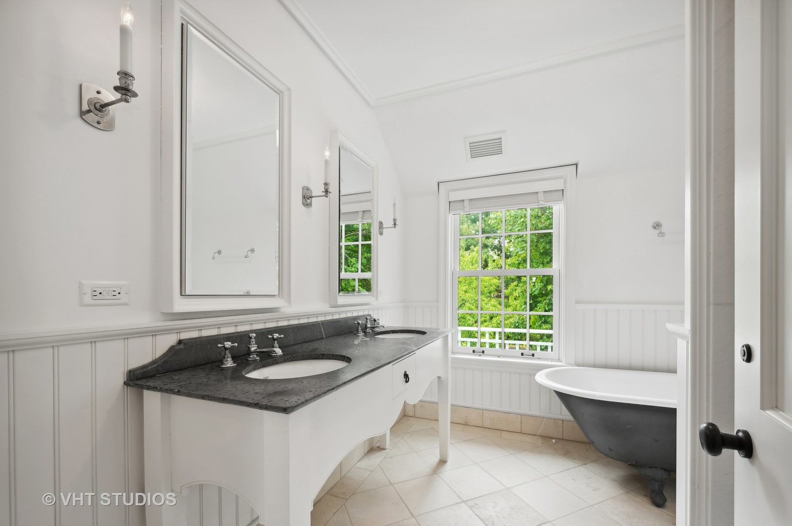 920 Private Road Winnetka, IL 60093 - Photo 17 of 26 Gallery Image 17