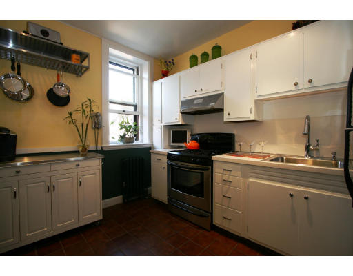 19 Garrison Road, Unit 1 Brookline, MA 02445 - Photo 2 of 10