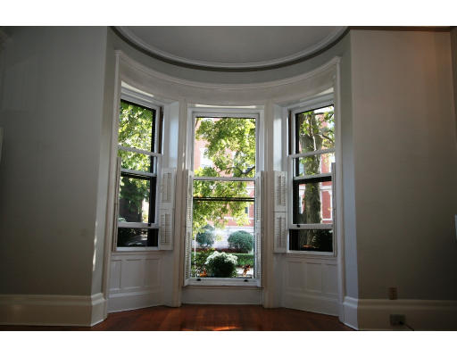 19 Garrison Road, Unit 1 Brookline, MA 02445 - Photo 7 of 10