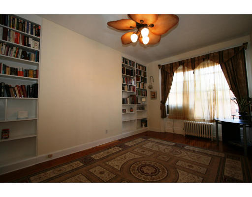 19 Garrison Road, Unit 1 Brookline, MA 02445 - Photo 8 of 10
