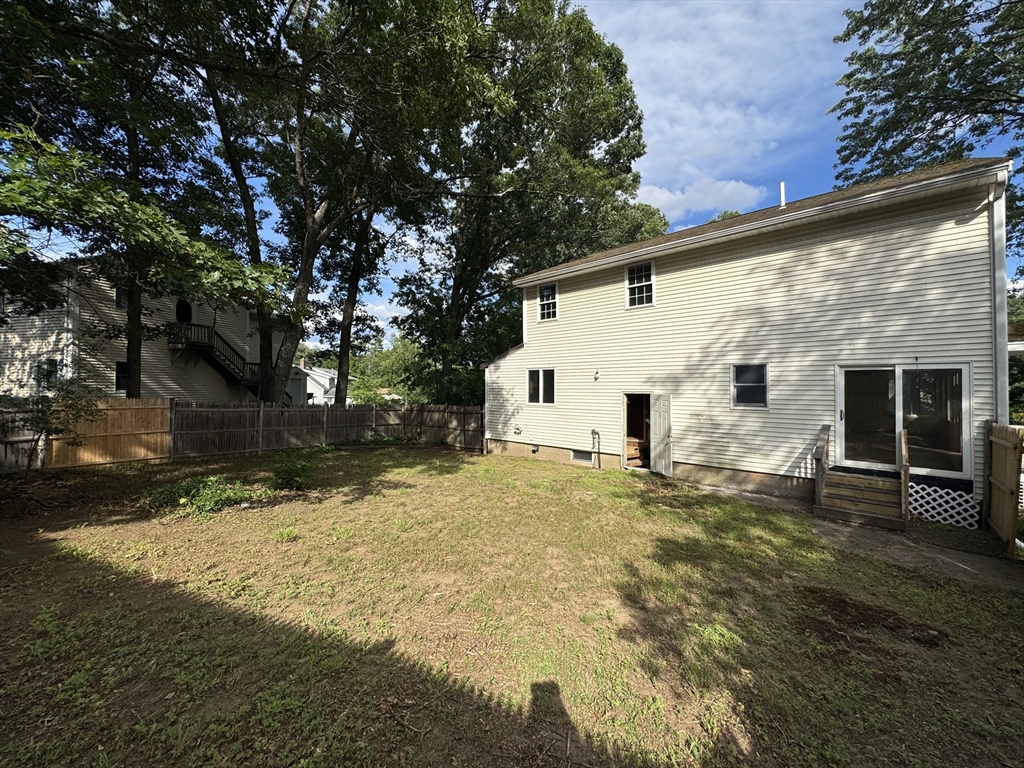744 Boston Road Billerica, MA 01821 - Photo 22 of 26