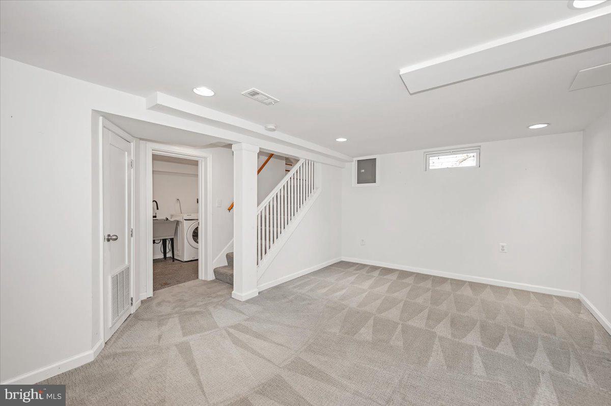 4511 Bennion Road Silver Spring, MD 20906 - Photo 22 of 40 a view of an empty room