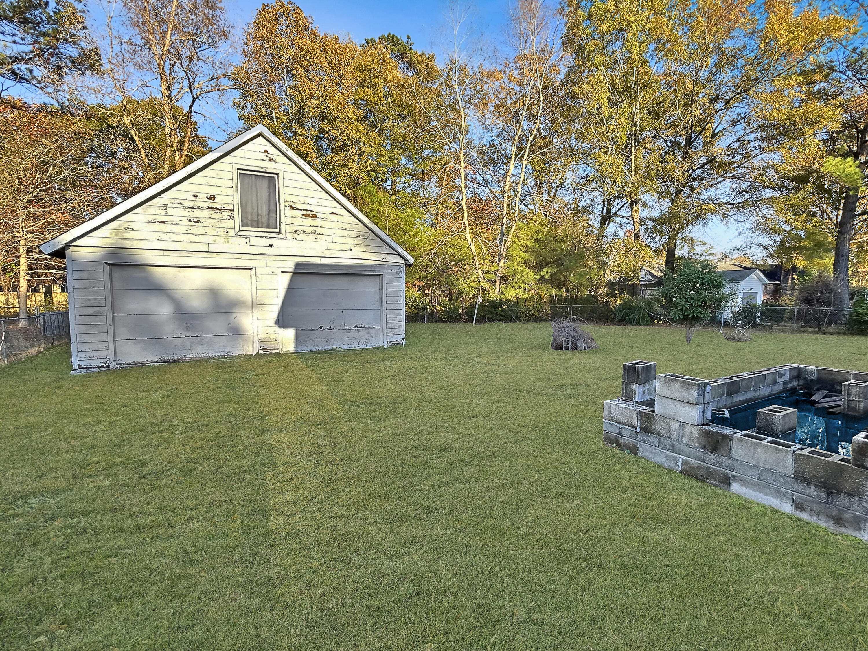 8170 Wainwright Road North Charleston, SC 29406 - Photo 2 of 15 1cac38692c08143429f9d8d1f4339483837fce01