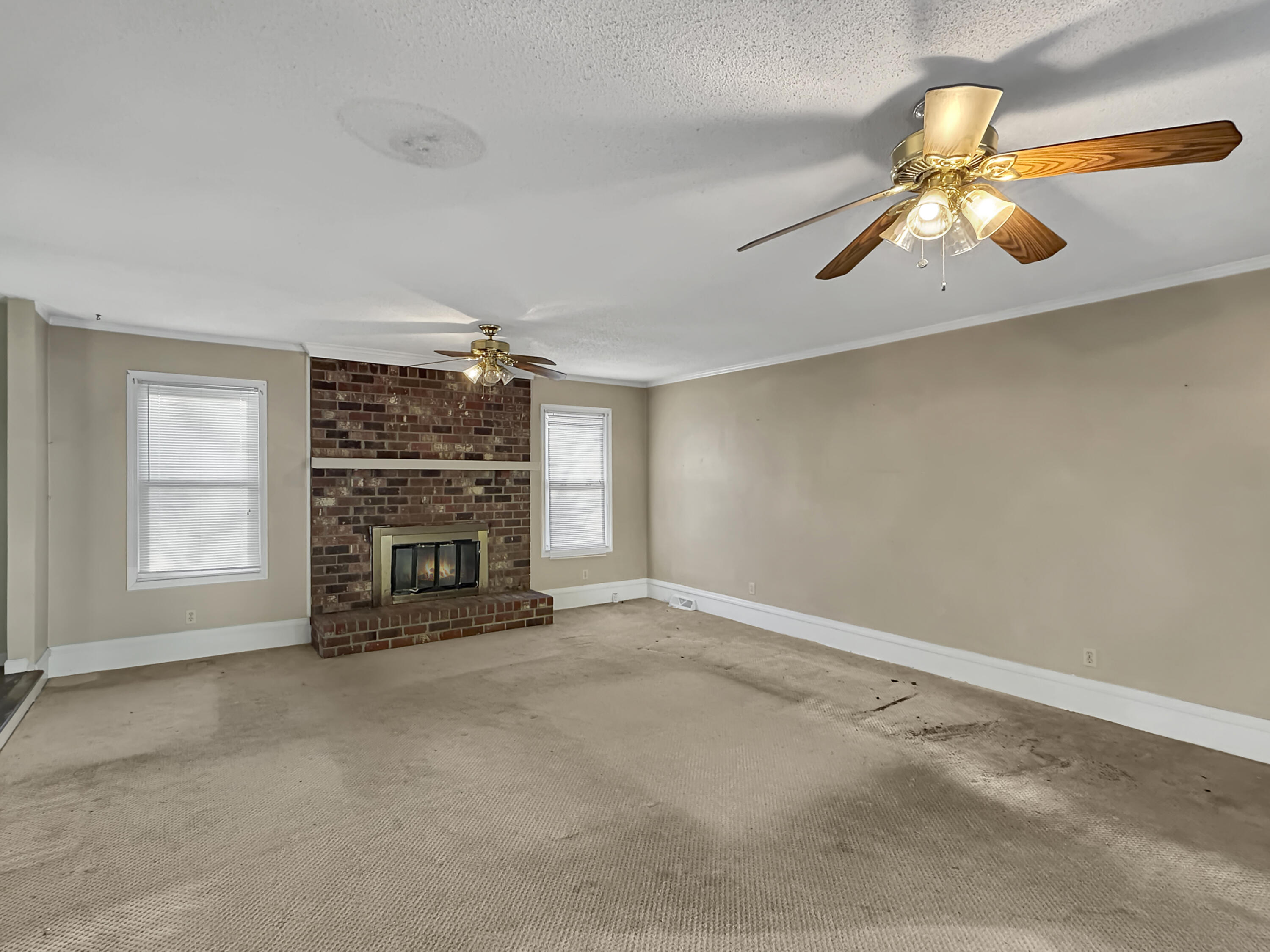 8170 Wainwright Road North Charleston, SC 29406 - Photo 3 of 15 3e5a0b0e38528fac078fb1af55cb6aa9b13b1132