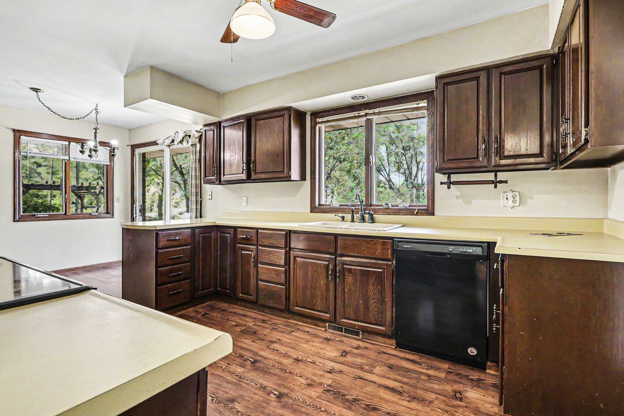 8304 Hollywood Road Baroda, MI 49101 - Photo 10 of 45 010_file_2184