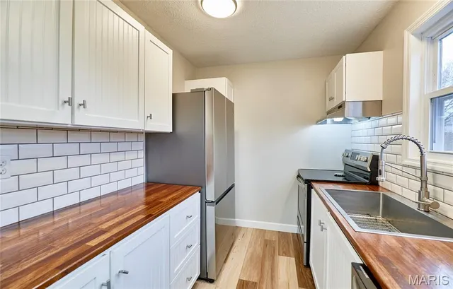 $1,850 | 2402 Savoy Drive, Unit 2402, Lake St. Louis, MO 63367