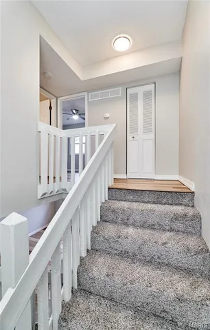 $1,850 | 2402 Savoy Drive, Unit 2402, Lake St. Louis, MO 63367