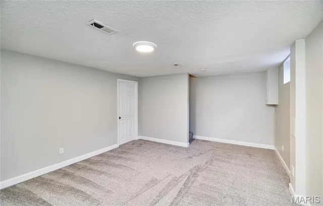 $1,850 | 2402 Savoy Drive, Unit 2402, Lake St. Louis, MO 63367