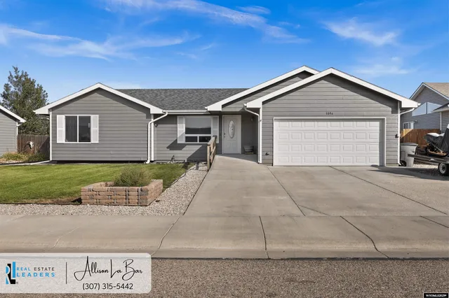 $399,000 | 1096 7th Street, Evansville, WY 82636