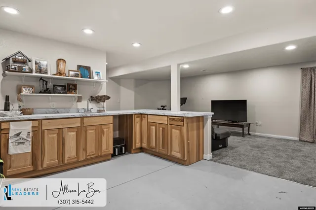 $399,000 | 1096 7th Street, Evansville, WY 82636