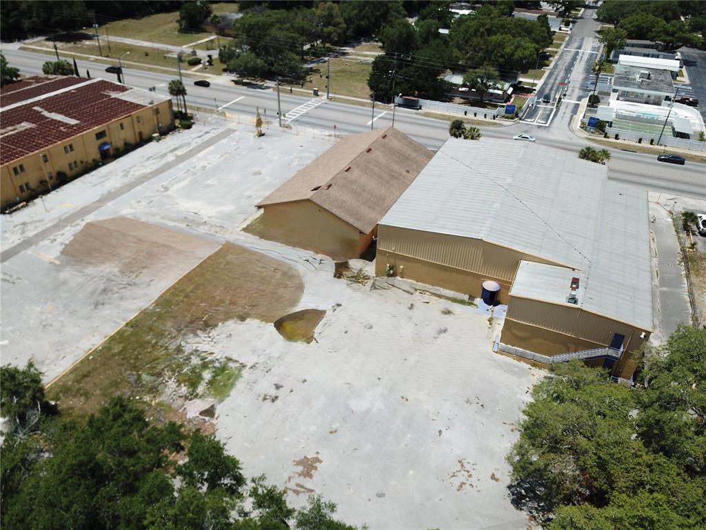 2425 North Hiawassee Road Orlando, FL 32818 - Photo 7 of 10 an aerial view of residential houses with outdoor space