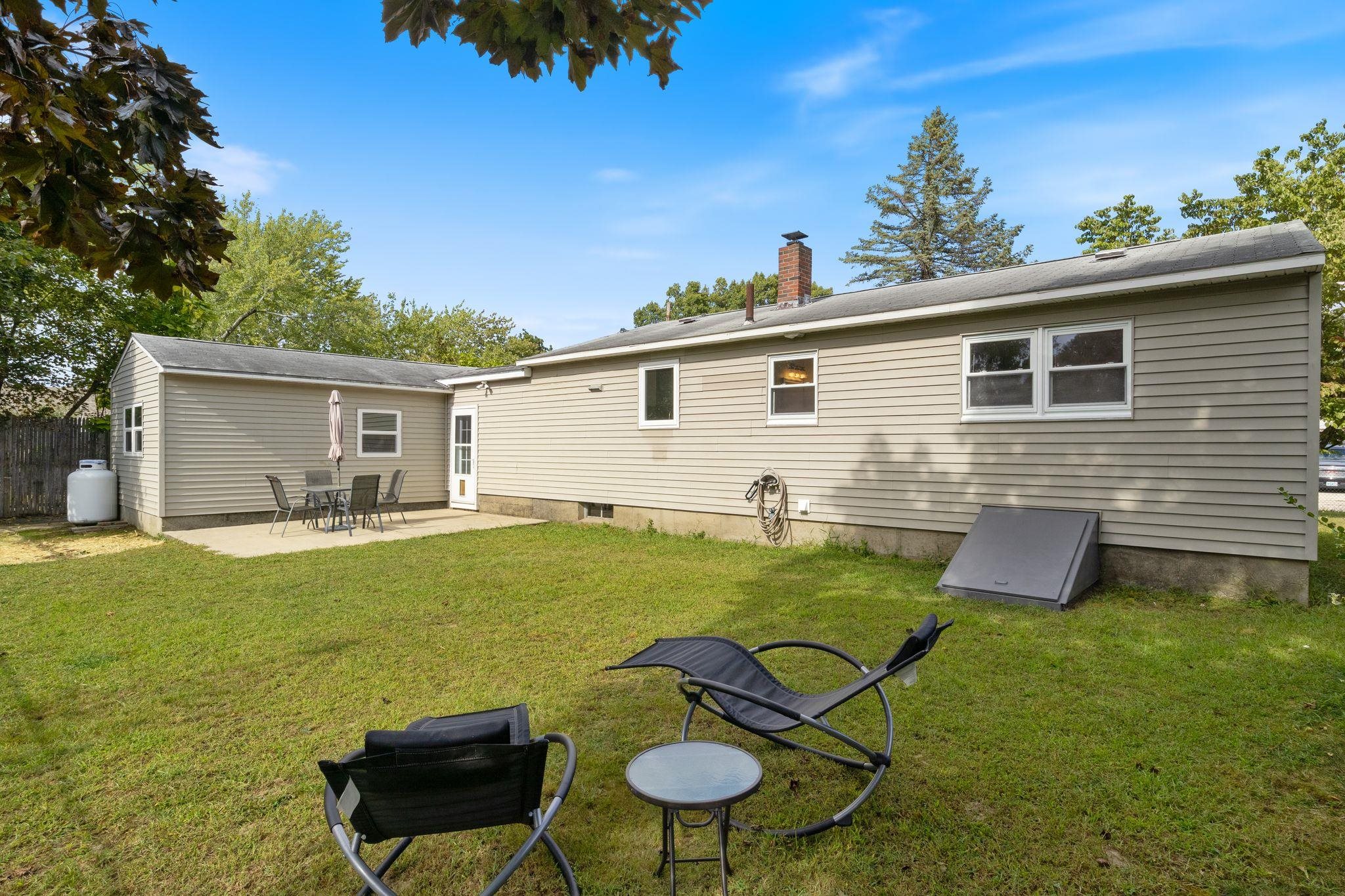 27 Ritter Street Nashua, NH 03060 - Photo 30 of 34 Gallery Image 30