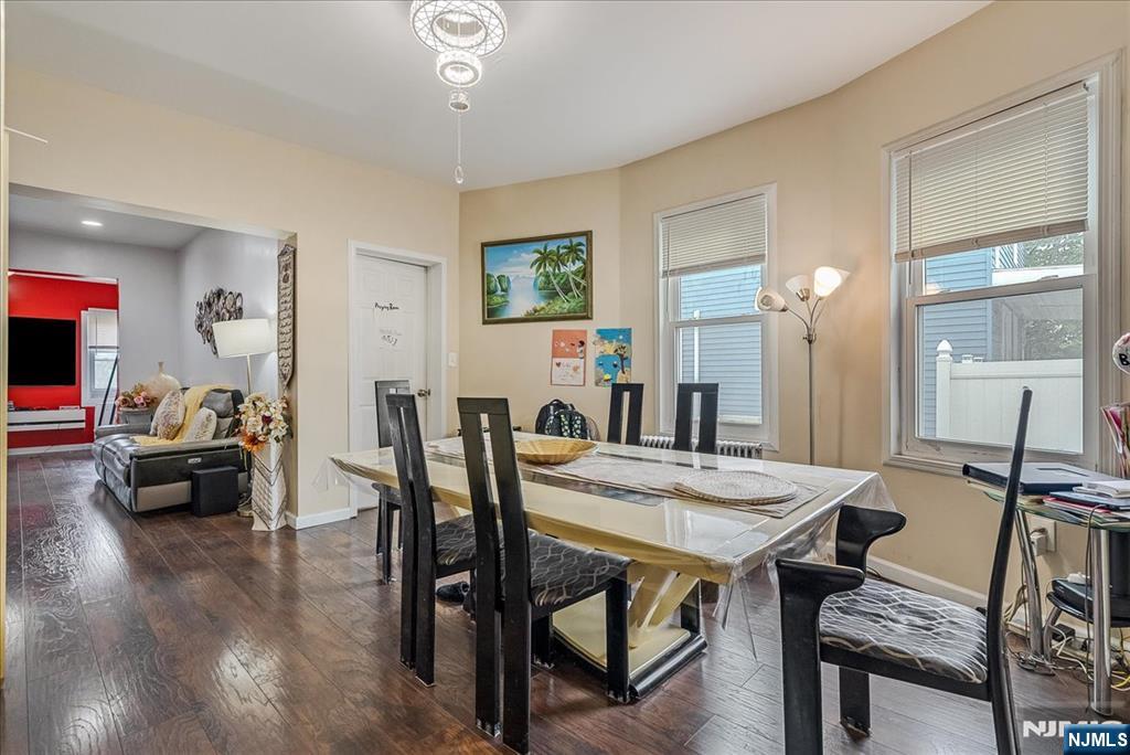 11 Alps Road Wayne, NJ 07470 - Photo 2 of 38