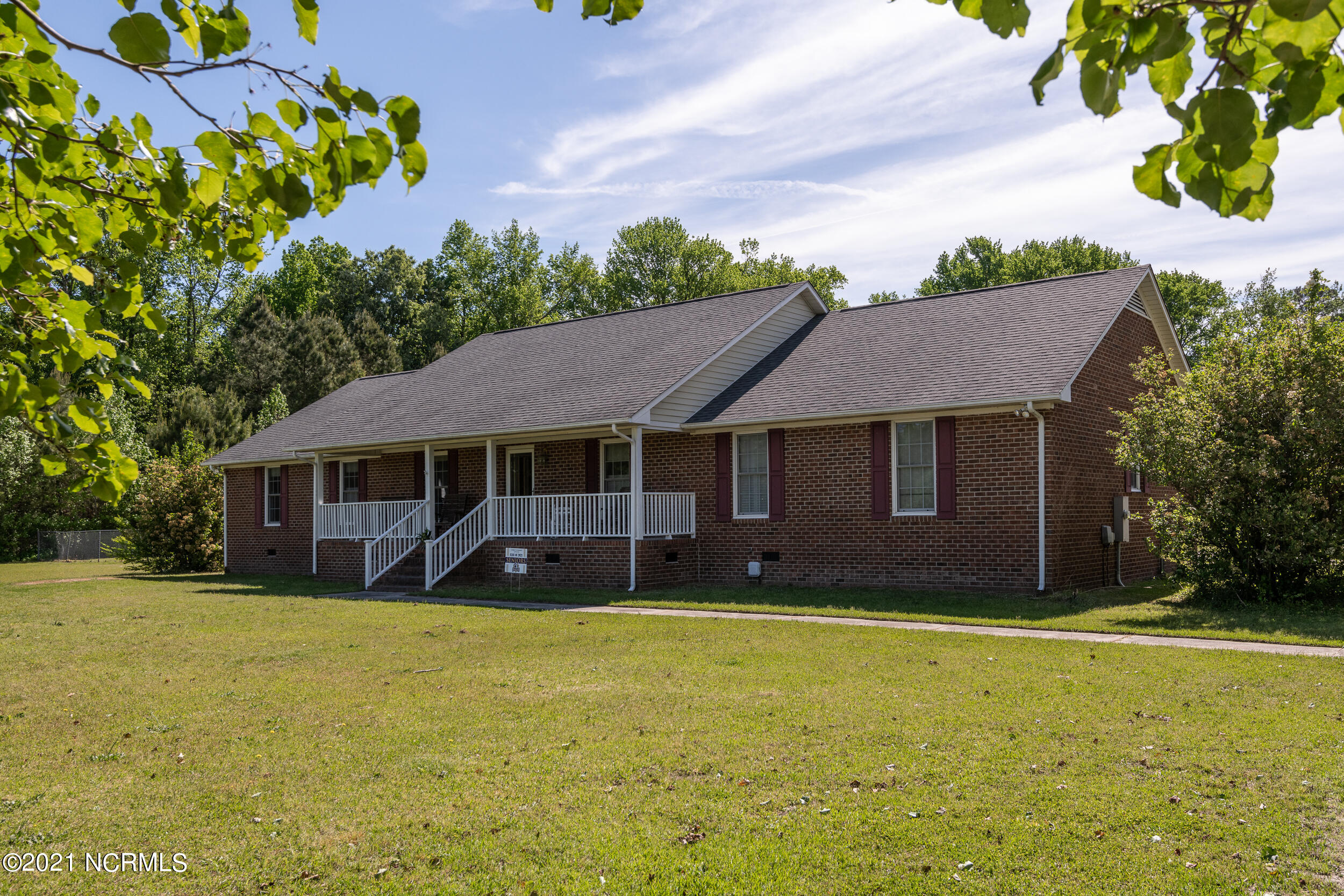 4354 Barrett Road Farmville, NC 27828 - Photo 1 of 50 4354_Barrett-1