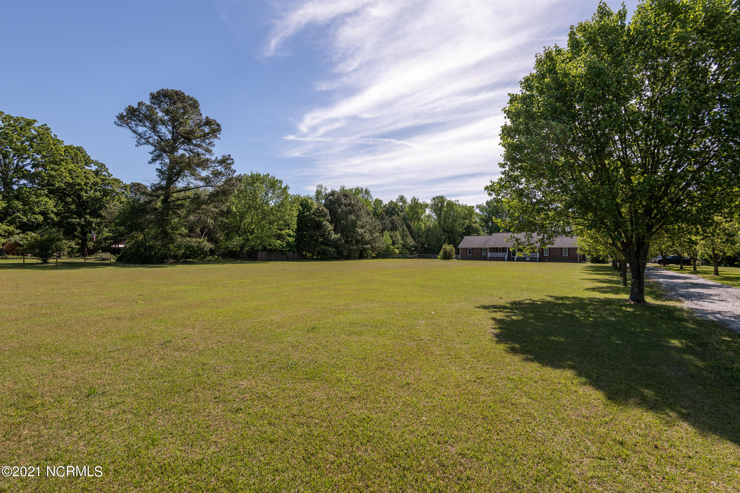 4354 Barrett Road Farmville, NC 27828 - Photo 2 of 50 4354_Barrett-7
