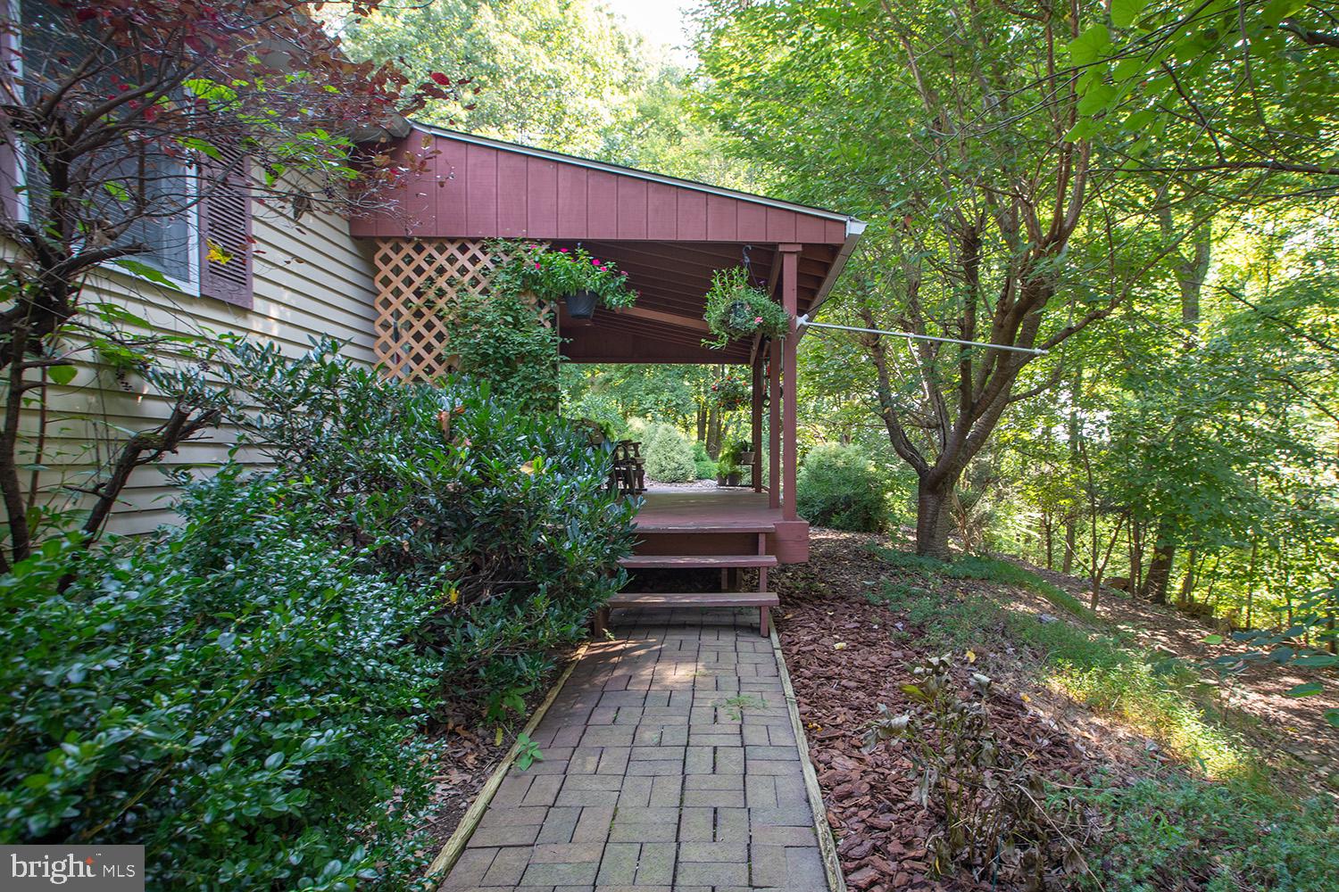 17 Bick Road Fleetwood, PA 19522 - Photo 3 of 33 Gallery Image 3