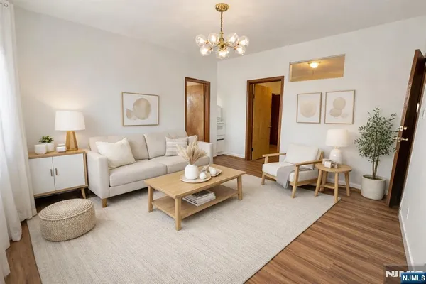 $2,100 | 102 Union Street, Unit 2A, Newark, NJ 07105