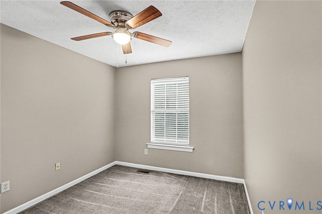 993 Chelsea Run West Point, VA 23181 - Photo 16 of 18