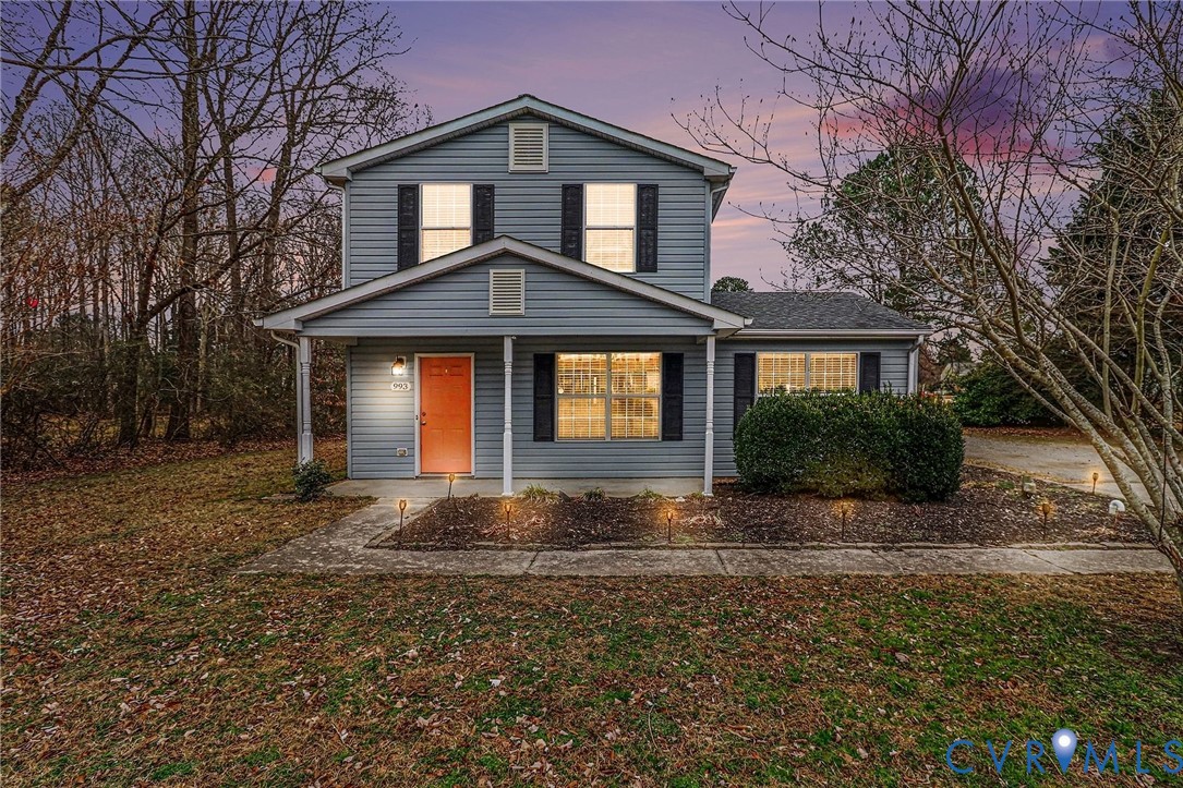 993 Chelsea Run West Point, VA 23181 - Photo 2 of 18