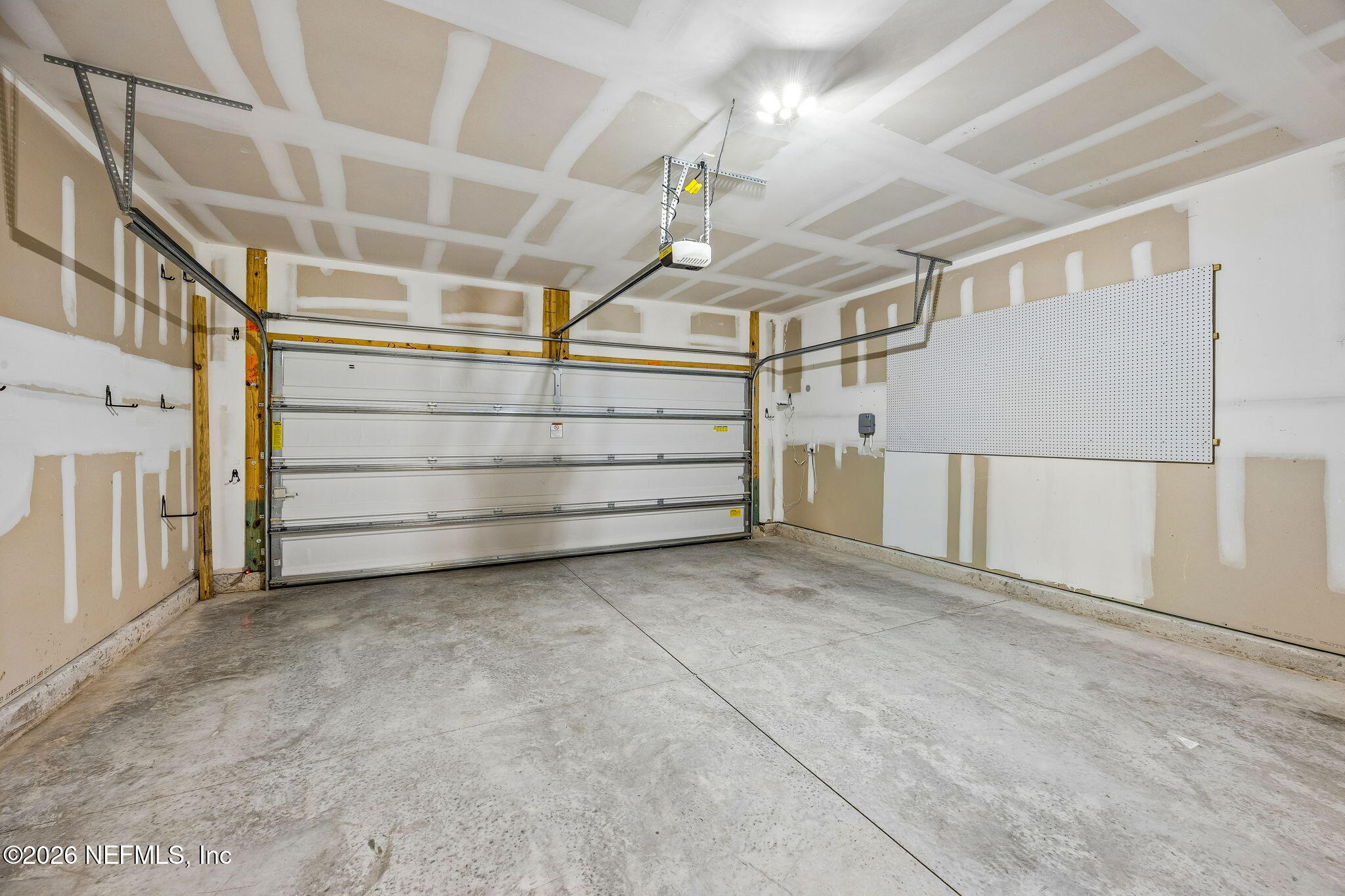 3528 Cunningham Road Orange Park, FL 32065 - Photo 35 of 45 Garage