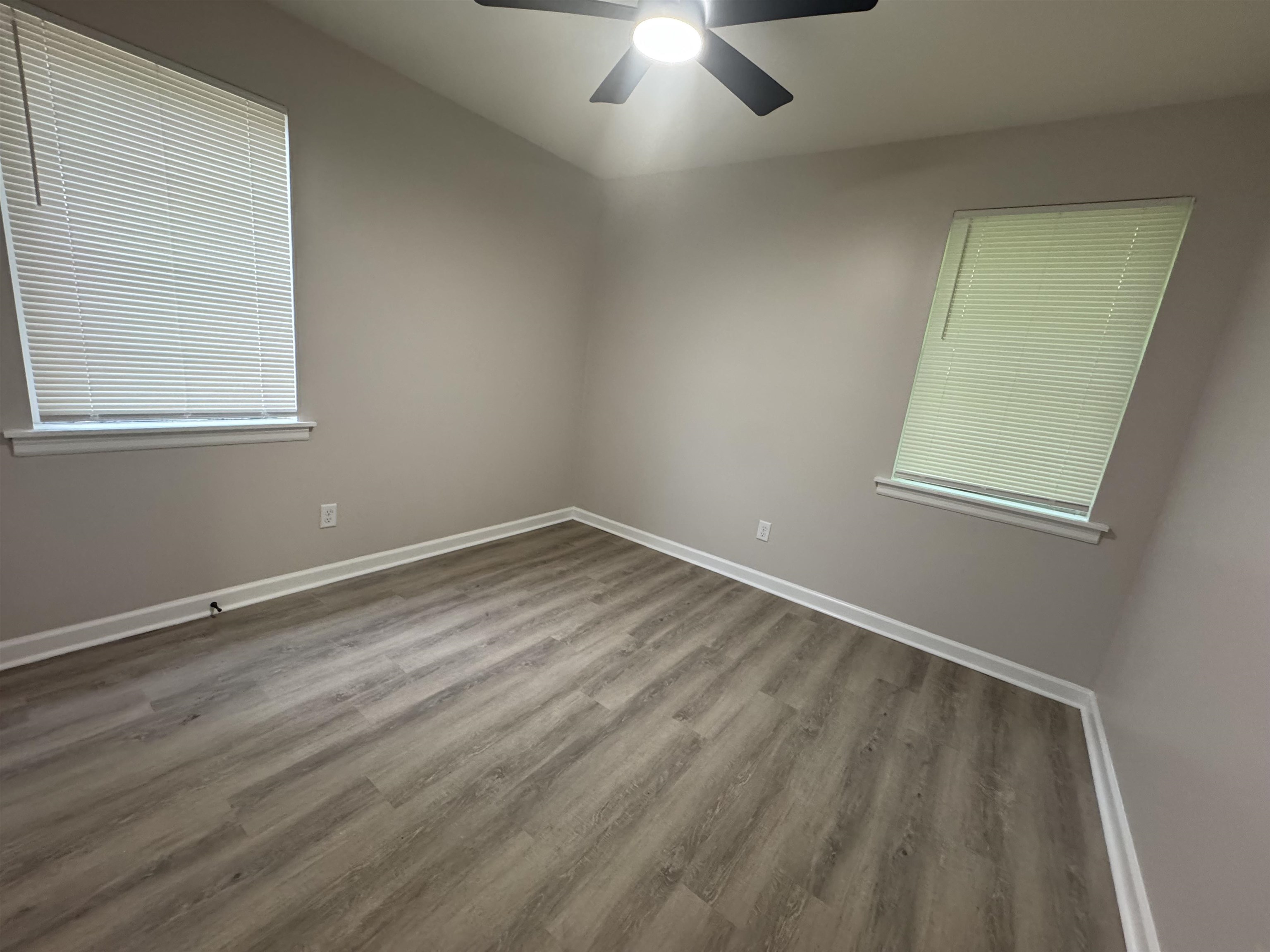 185 Vernelle Avenue Memphis, TN 38109 - Photo 8 of 10