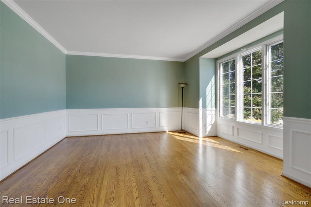 3888 Fawn Drive Rochester, MI 48306 - Photo 8 of 50 dsc09374-dsc09378.jpg
