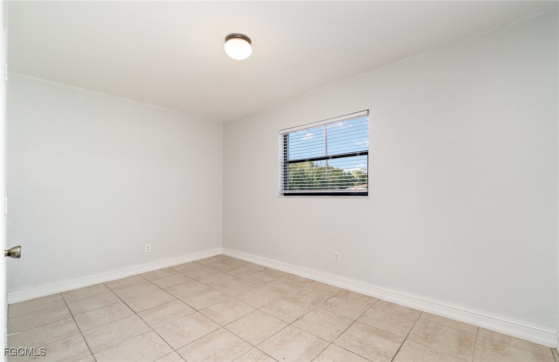 12602 Fourth Street Fort Myers, FL 33905 - Photo 17 of 37
