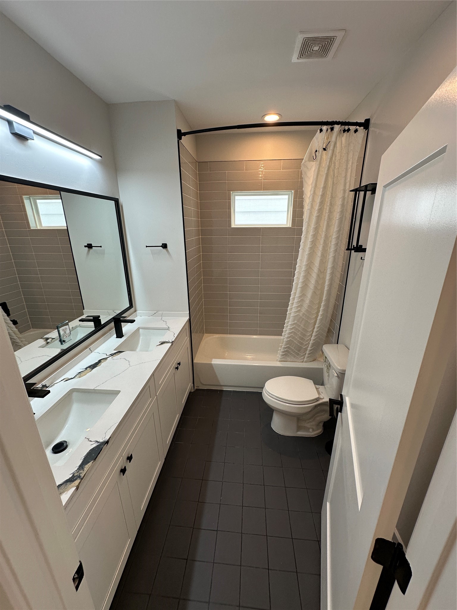2032 West Tidwell Road Houston, TX 77091 - Photo 24 of 32