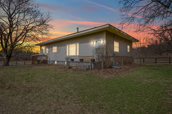 $699,000 | 104 McClellan Street, Hillsdale, MI 49242