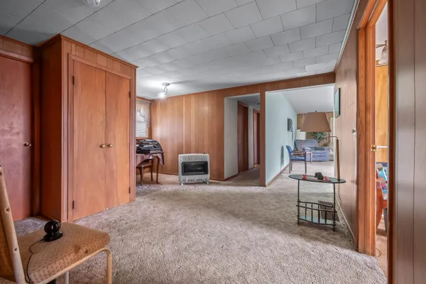 $699,000 | 104 McClellan Street, Hillsdale, MI 49242