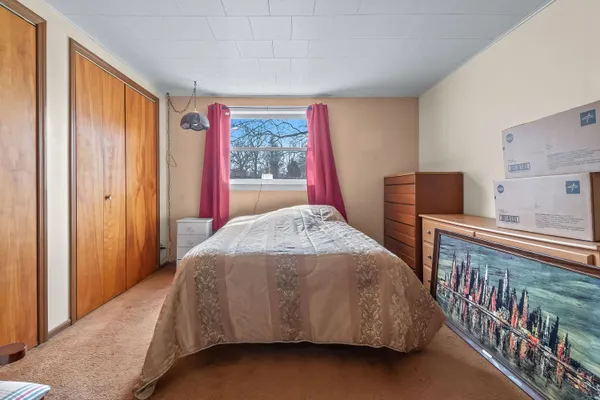 $699,000 | 104 McClellan Street, Hillsdale, MI 49242