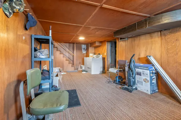 $699,000 | 104 McClellan Street, Hillsdale, MI 49242