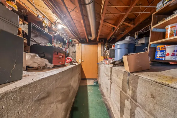 $699,000 | 104 McClellan Street, Hillsdale, MI 49242