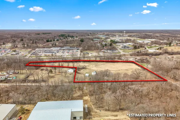 $699,000 | 104 McClellan Street, Hillsdale, MI 49242