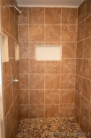 $284,900 | 18 Chippewa Drive, Eldon, MO 65026