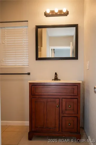 $284,900 | 18 Chippewa Drive, Eldon, MO 65026