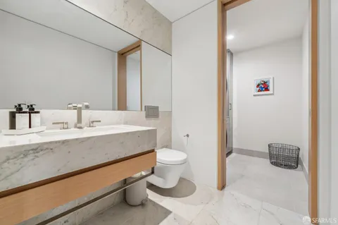 $1,975,000 | 1 Steuart Street, Unit 604, San Francisco, CA 94105
