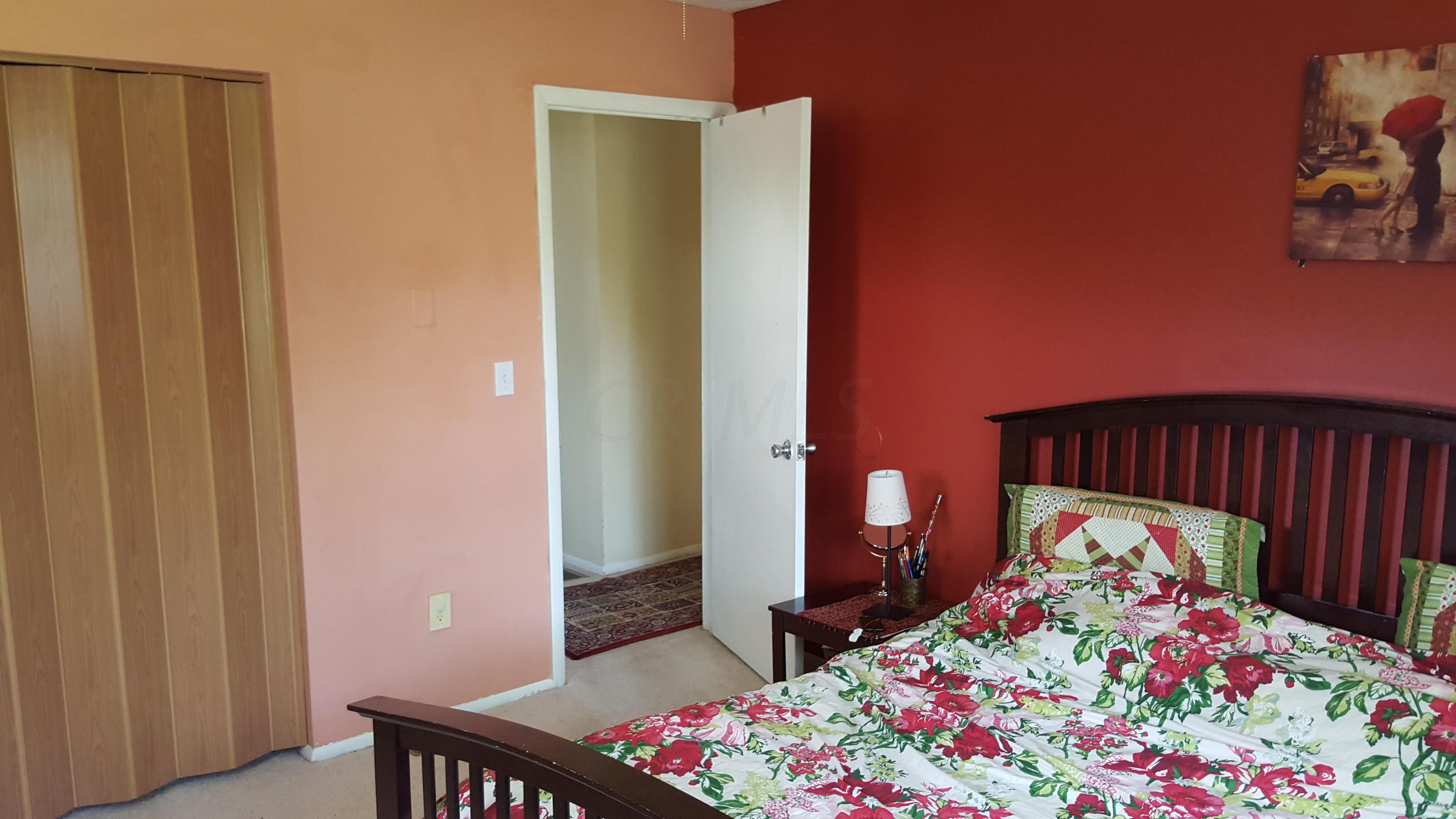 2984 Rivercliff Road Columbus, OH 43223 - Photo 15 of 30 Gallery Image 15