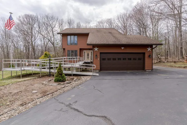 $549,900 | 23 Blue Hills Drive, Rochester, NH 03839