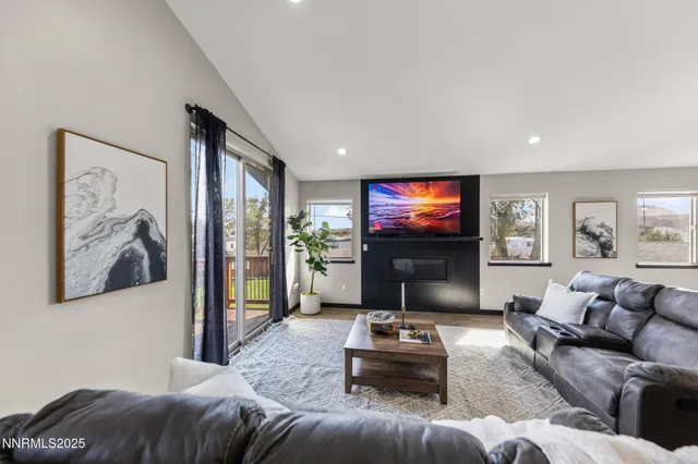 $775,000 | 2048 Poole Way, Carson City, NV 89706