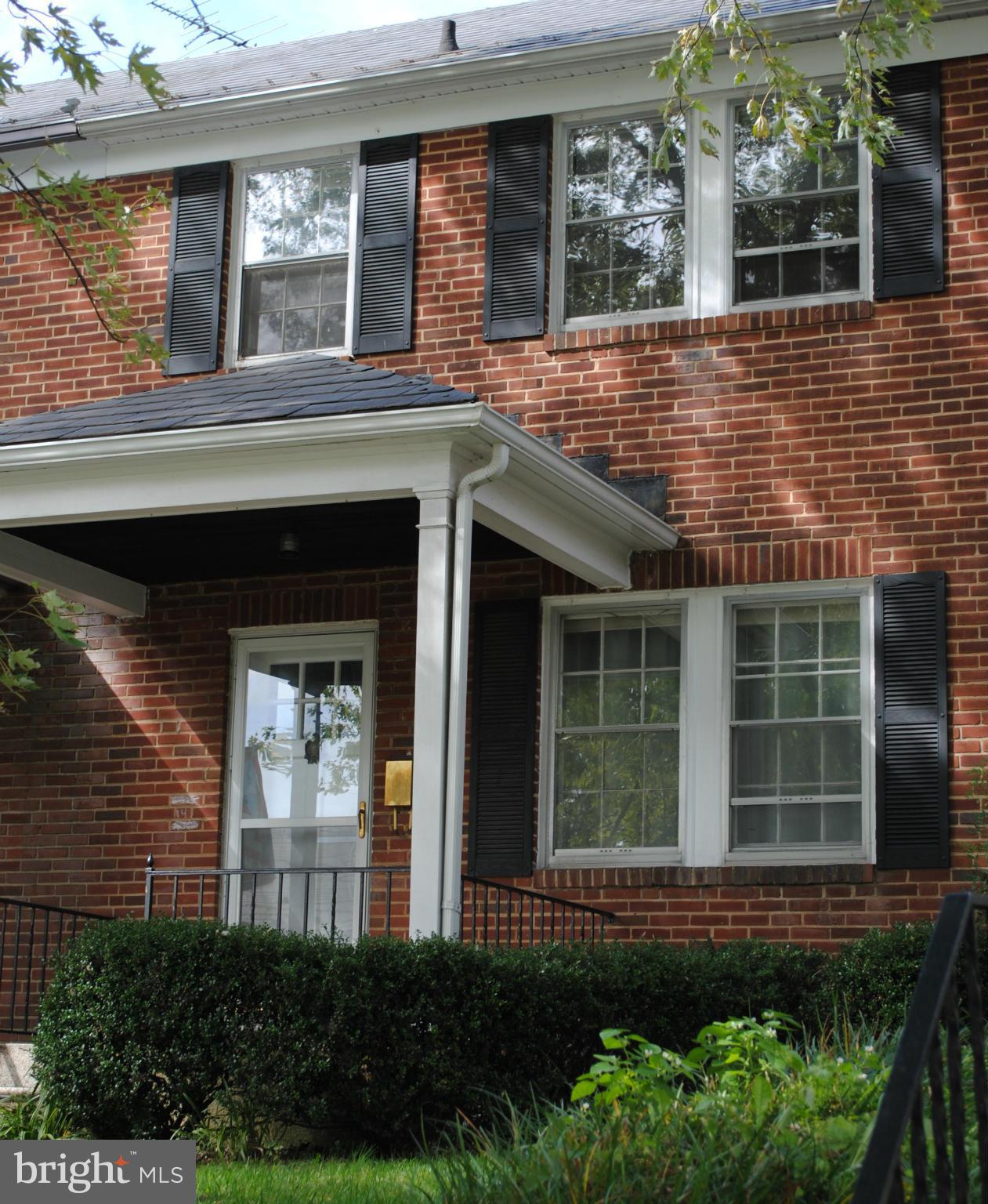 14 Dunkirk Road Baltimore, MD 21212 - Photo 1 of 19 Exterior (Front)