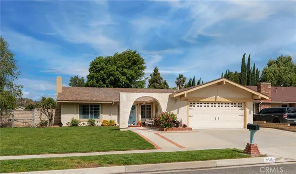 $739,000 | 21515 Alaminos Drive, Saugus, CA 91350