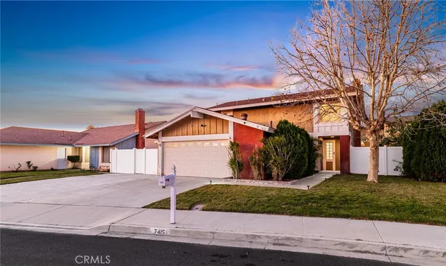 $685,000 | 7415 Candlelight Drive, Jurupa Valley, CA 92509
