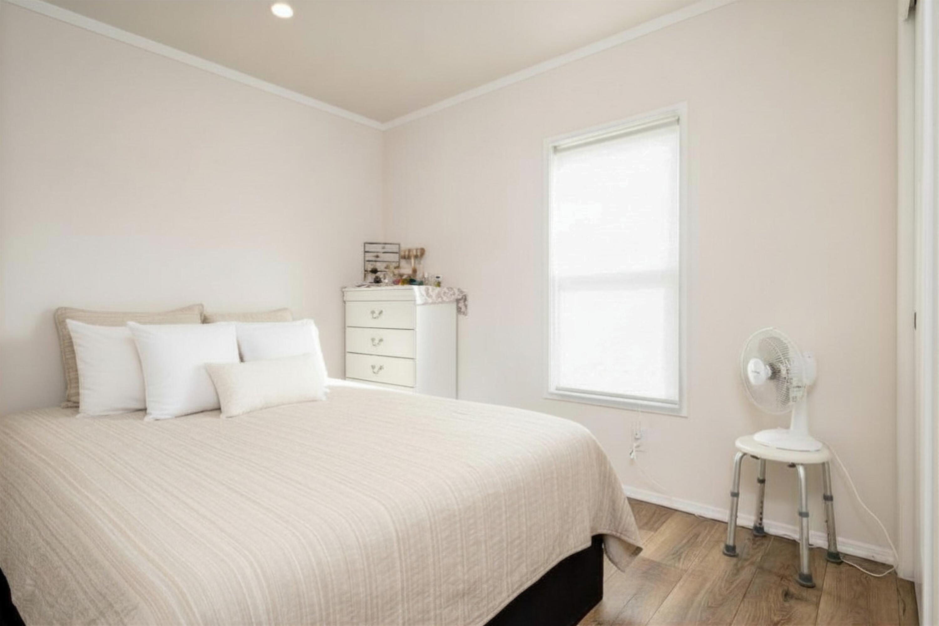 460 Arnos Street, Unit 27 Talent, OR 97540 - Photo 3 of 11